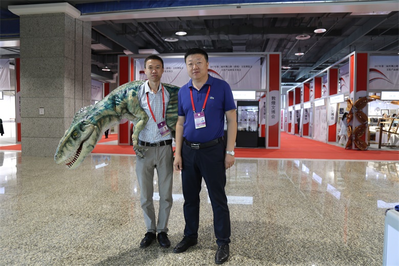 敦煌文博会汇龙堂仿真恐龙精品