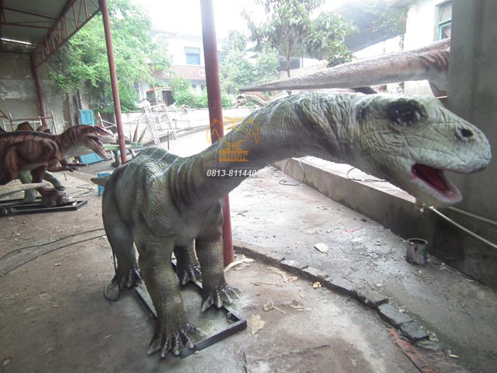 仿真恐龙制作-蜀龙