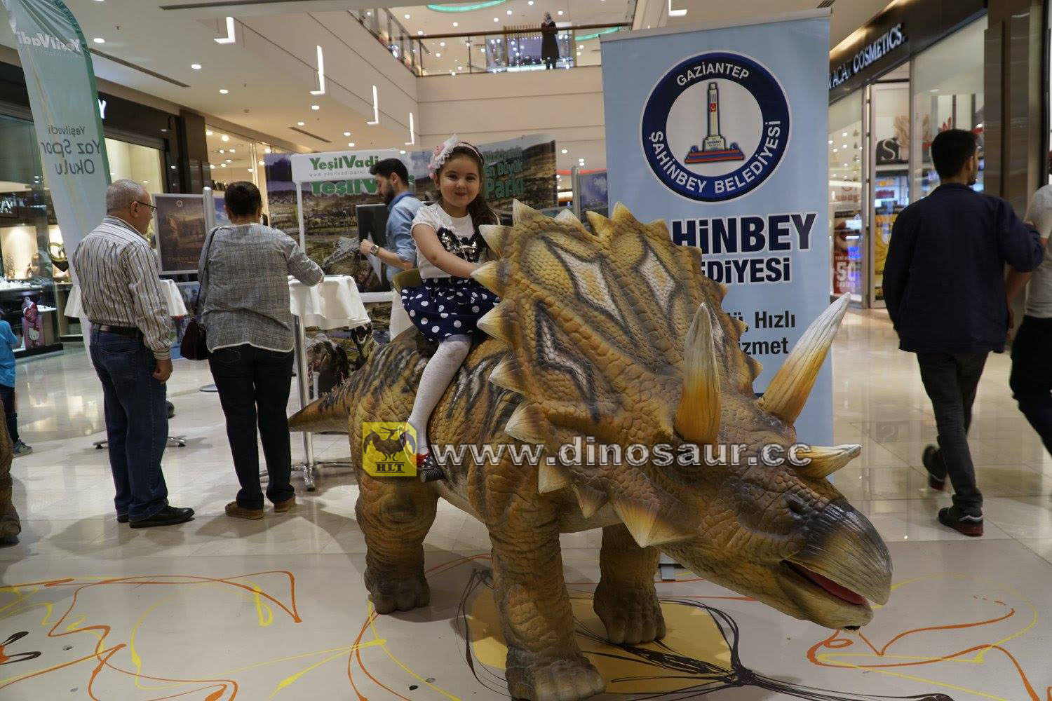 仿真恐龙制作-走龙