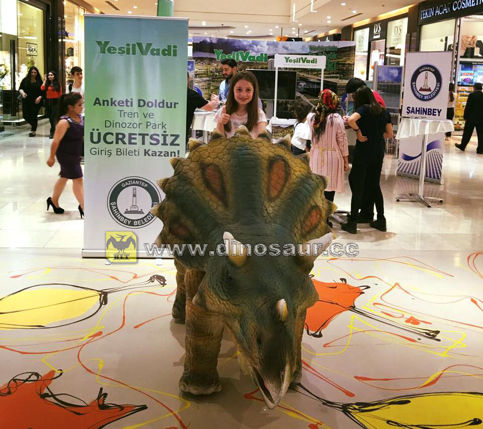 走龙-仿真恐龙制作