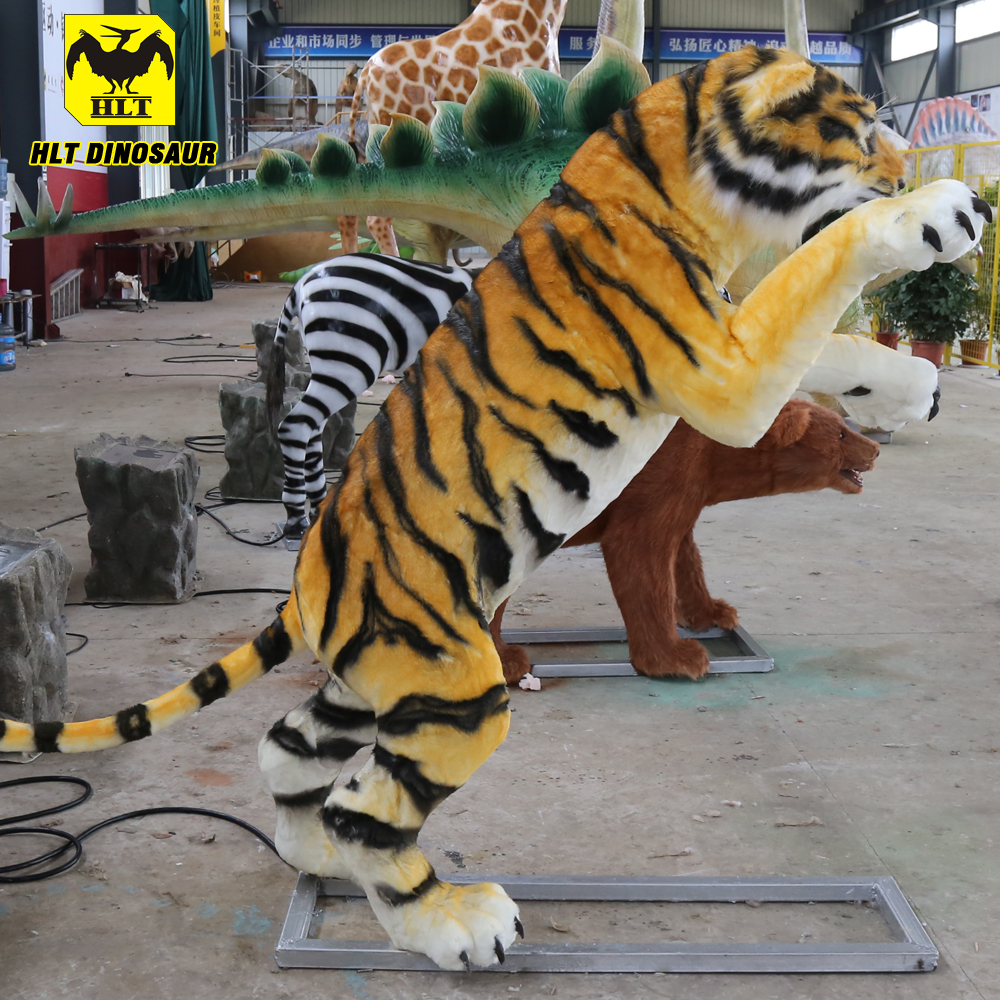 汇龙堂仿真动物园——老虎