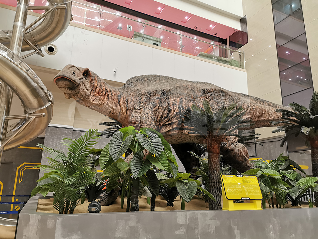 室内仿真恐龙乐园