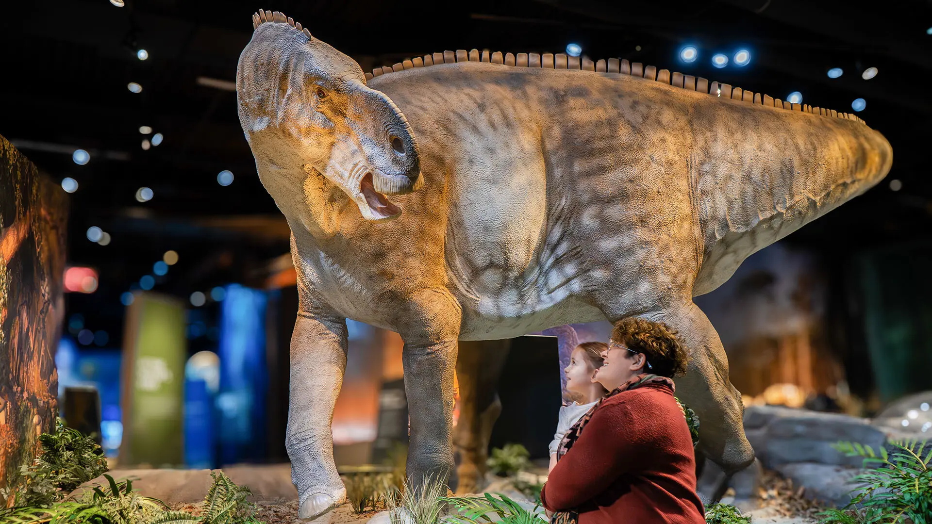 仿真埃德蒙顿龙 | 博物馆级科普展品 高还原动态植食恐龙模型