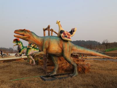 仿真异特龙骑乘大型肉食恐龙坐骑恐龙乐园互动设备_自贡汇龙堂厂家 博物馆 仿真模型 汇龙堂